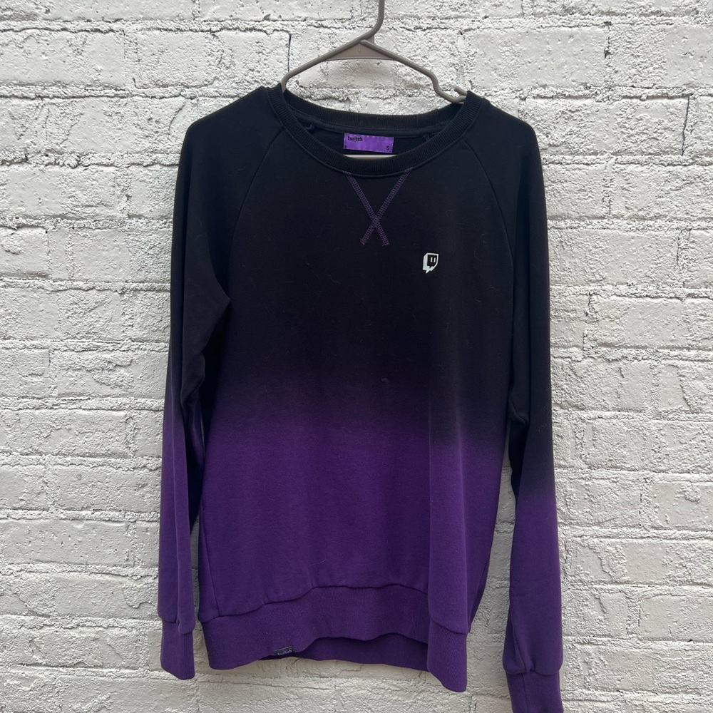Twitch black and purple sweatshirt sz S. Unisex.
